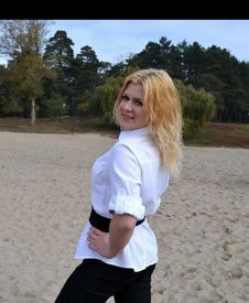 Escort Selena, Marina pure enjoyment together