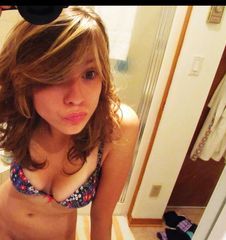 Incall outcall serivce escort Naja Vodice