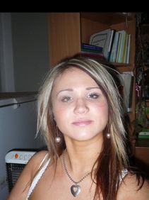 Escort Blond, Lipik striptease squirting