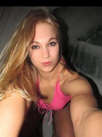 Escort Jebacica, Marija Bistrica sitting foot fetish french kissing gfe