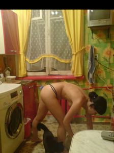 Escort Mamara, Lopar kissing whatsapp