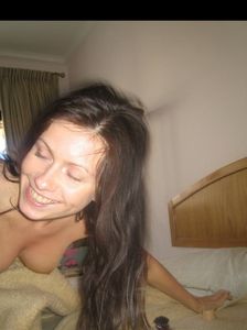 Escort Picica, Pregrada busty model