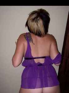 Sexy curvy Blondi escort Blondi Lumbarda