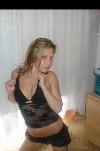Just landed fresh escort Mona Novi Vinodolski