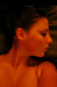 Escort Lara, Valpovo hot brunette a level