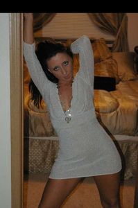 Young vibrant escort Vrelina Kolan