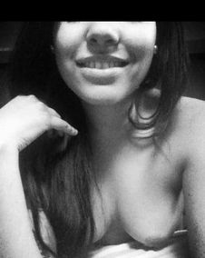 Pretty little escort Lena Imotski