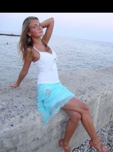 Australian model full service escort Bombonica Labin