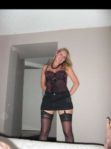 Lovely young lady escort Olga Cres