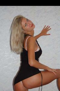 Escort DominaLena, Vrlika classic French model