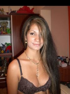 Escort Anica, Split delicious pussy girlfriend experience