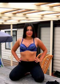 Call me or whatsapp full escort Sena Jelsa