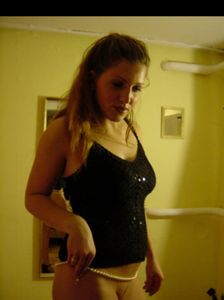 I am slim American escort Koketa Korenica