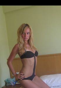 High class blonde escort Sanjana Rab