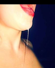 Escort Balerina, Klanjec a level call me