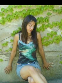 Escort Lara, Buje toys striptease submissive fisting