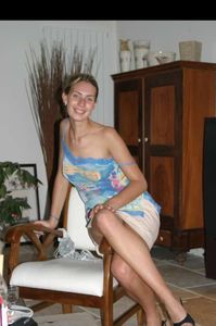 Escort Petra, Krapanj beautiful asian girl