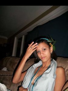 Escort Jacka, Vir fingering gfe massage