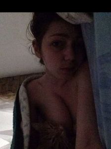 Escort Zemunka, Skrbčići message me on whatsapp