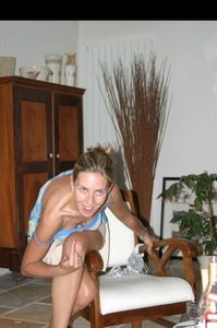 Escort Senka, Županja on Senka foot fetish