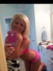 Escort Macka, Sisak youthful babe