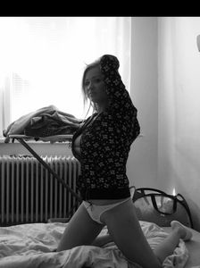 Escort Nina, Kali young existing lady