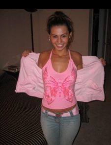 Escort Nensi, Korenica toys striptease submissive fisting