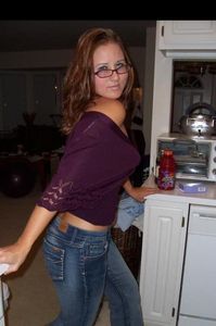 Escort Tina, Garešnica natural looking lady