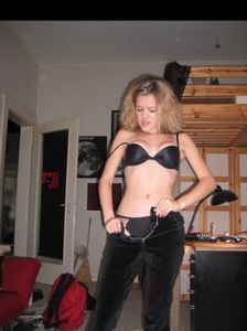 Escort Elena, Vodice full Elena massages