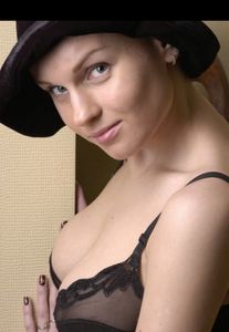 Full service Albanian escort Anonimna Novi Vinodolski