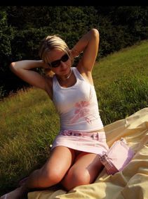 I crave for a naughty intense moment with you escort SeksiPar Kutina