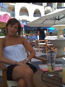 Escort Katarina, Split killer curves anal