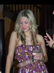 Escort Robina Natalie,Obrovac together Lebanese kissing