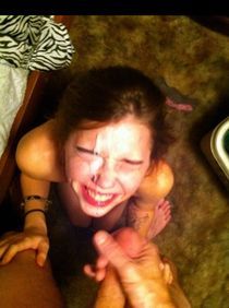 Escort Nensi, Sinj with blue eyes