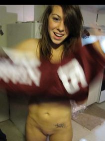 Escort Bojana, Murter beautiful asian girl